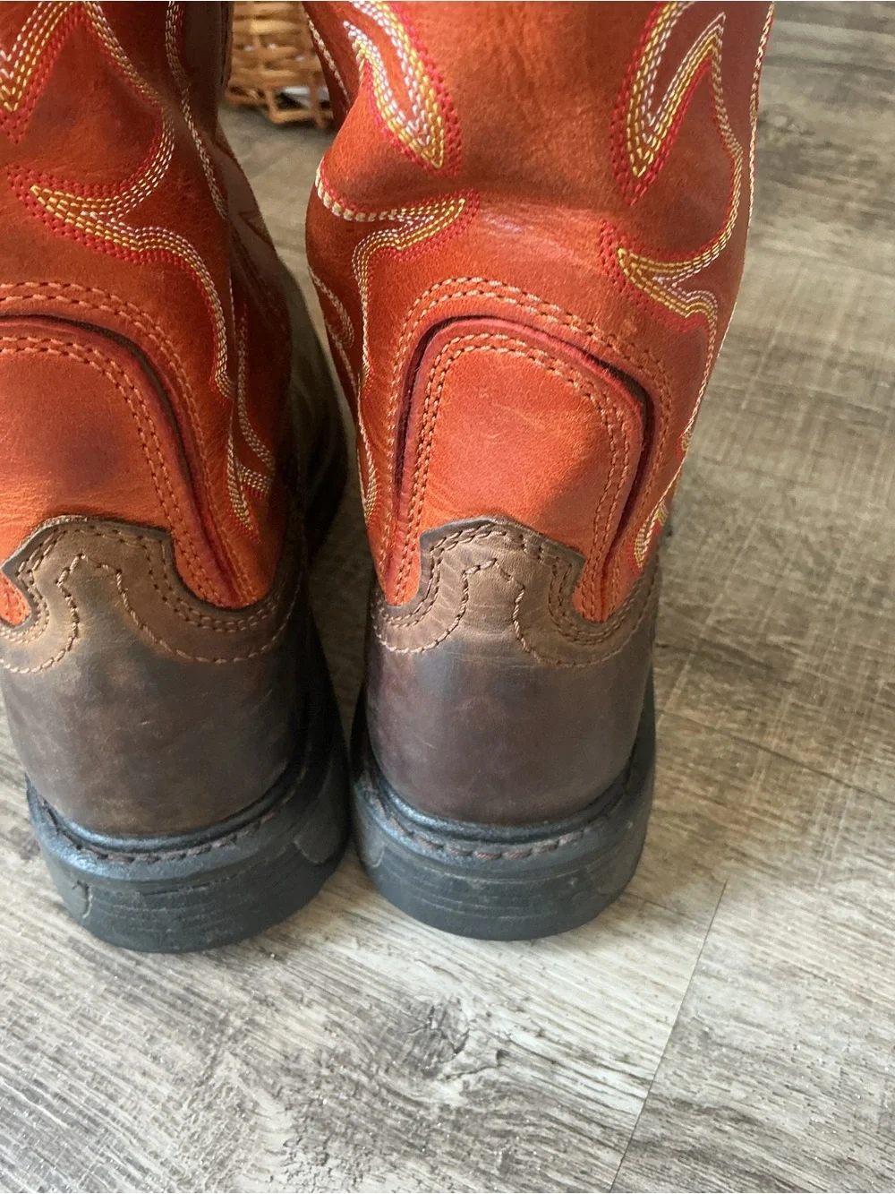 Ariat Men's WorkHog Wide Square Toe Work Boots Brown Brick Red Size 9.5 EE Wide